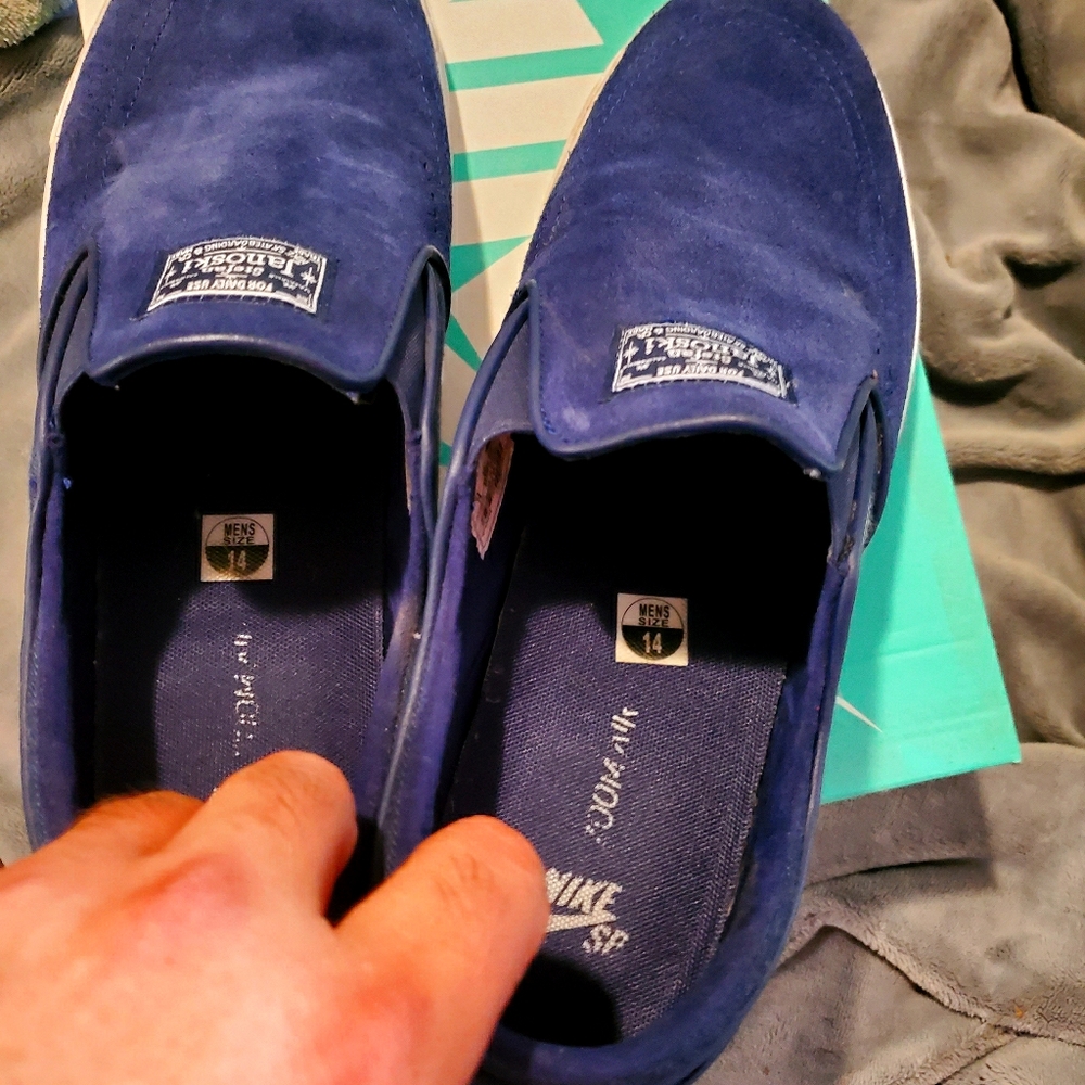 Nike SB Blue Suede Nuboc slip ons